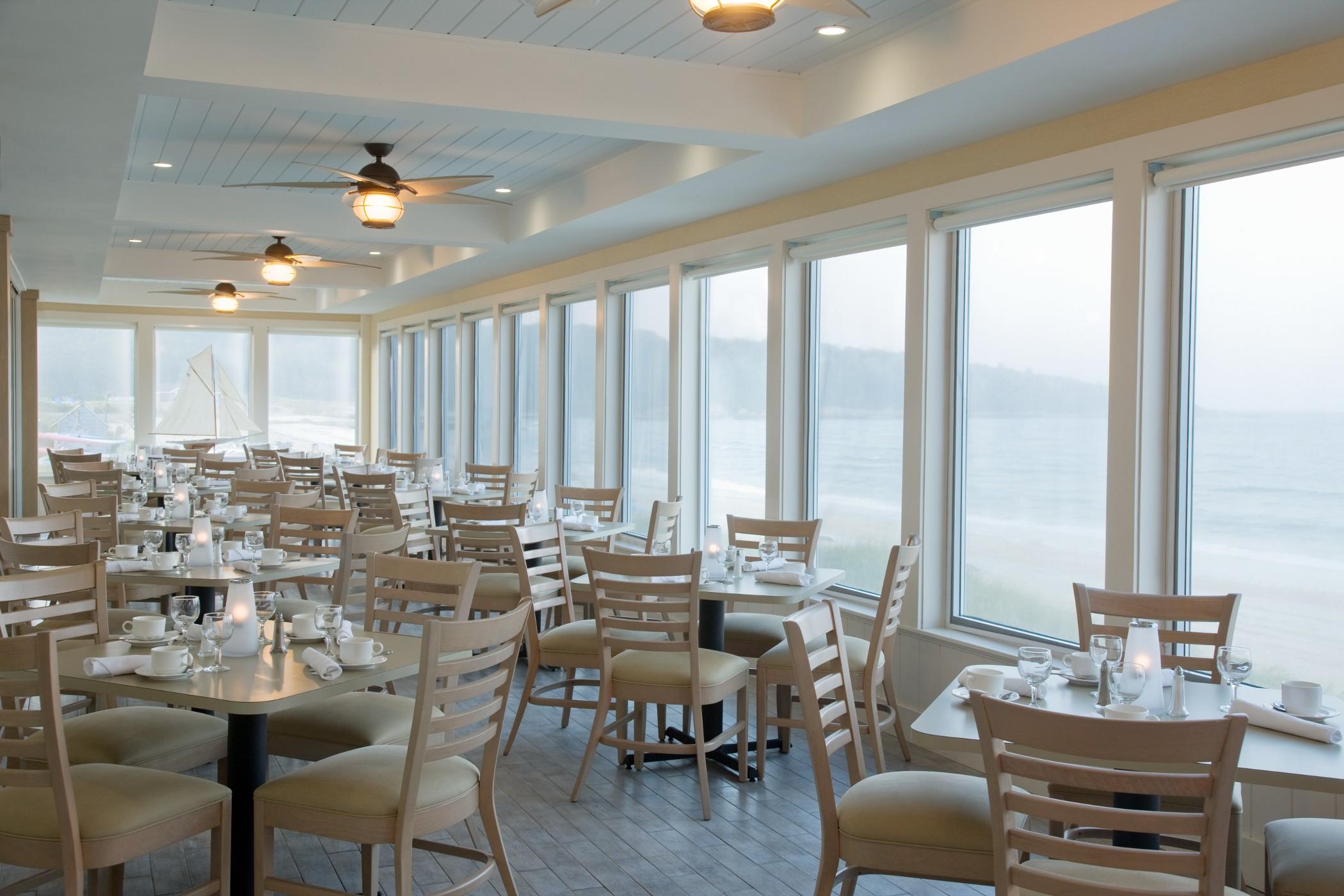 Sea Crest Beach Resort Falmouth Exterior foto