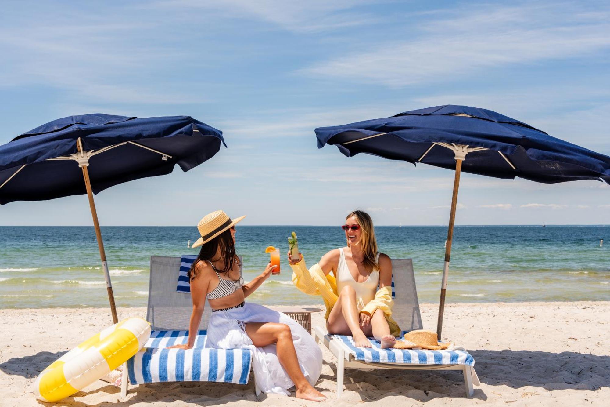 Sea Crest Beach Resort Falmouth Exterior foto