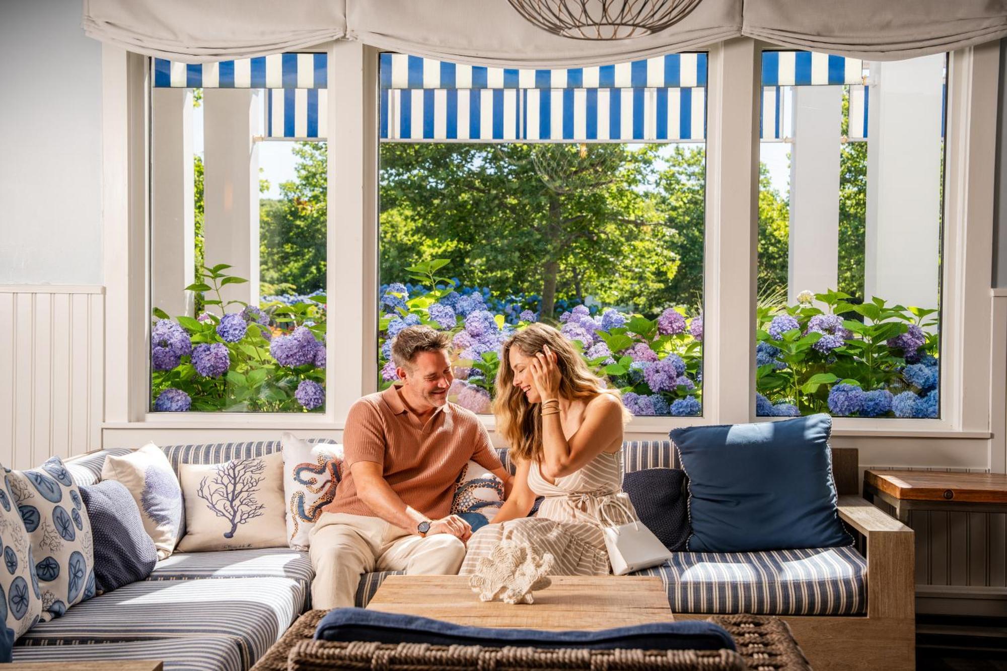 Sea Crest Beach Resort Falmouth Exterior foto